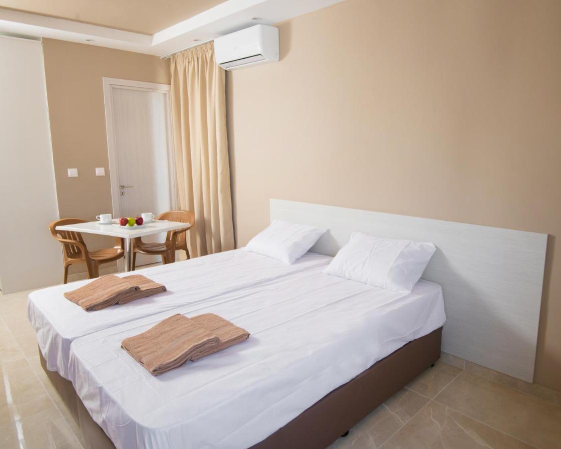 Marisa Napa Suites Aya Napa Dış mekan fotoğraf