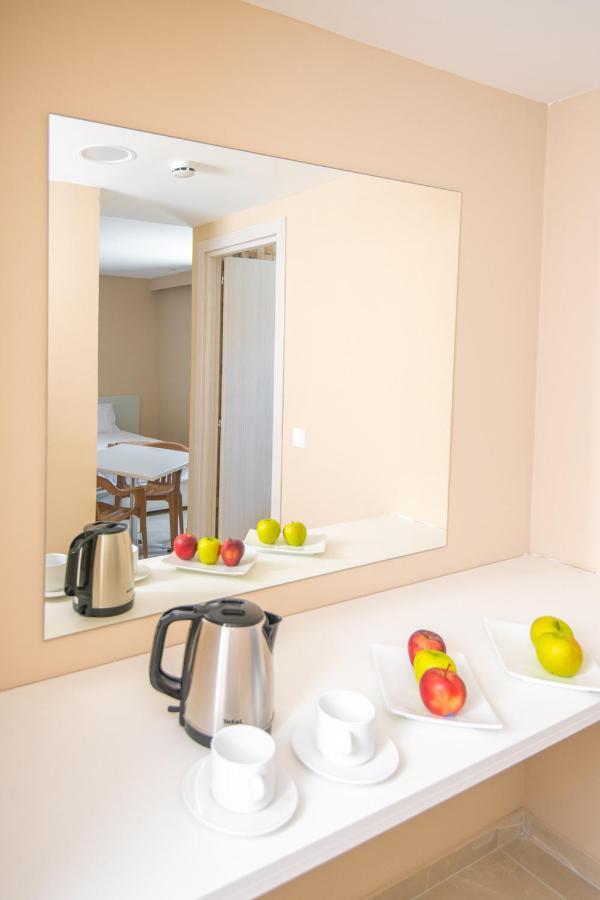 Marisa Napa Suites Aya Napa Dış mekan fotoğraf